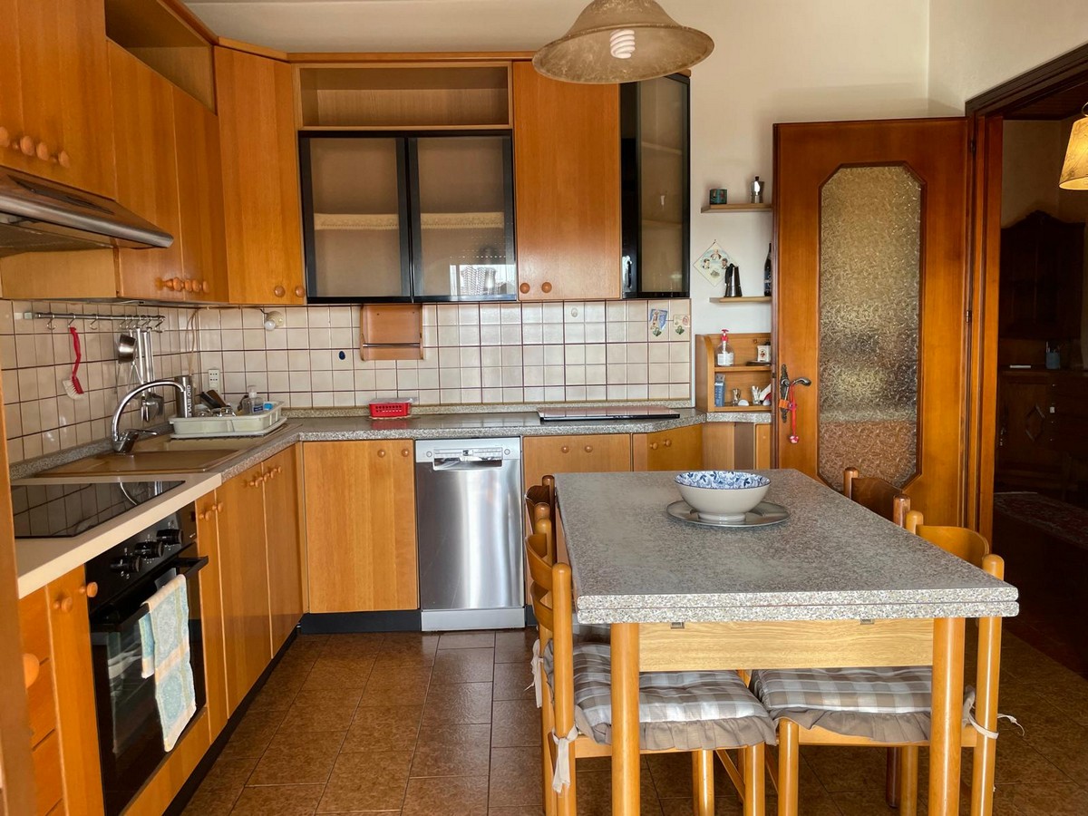 WhatsApp Image 2025-10-22 at 12.18.32