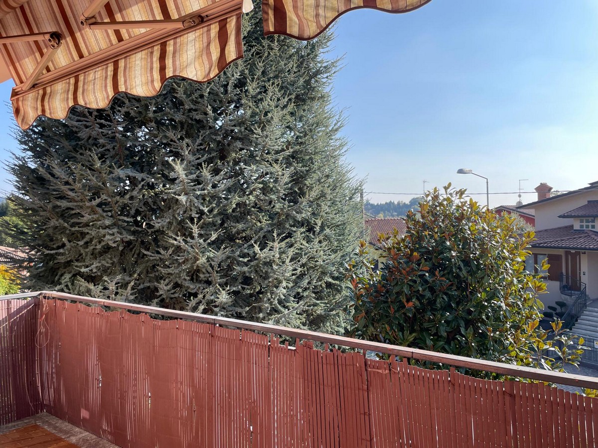 WhatsApp Image 2025-10-22 at 12.18.34