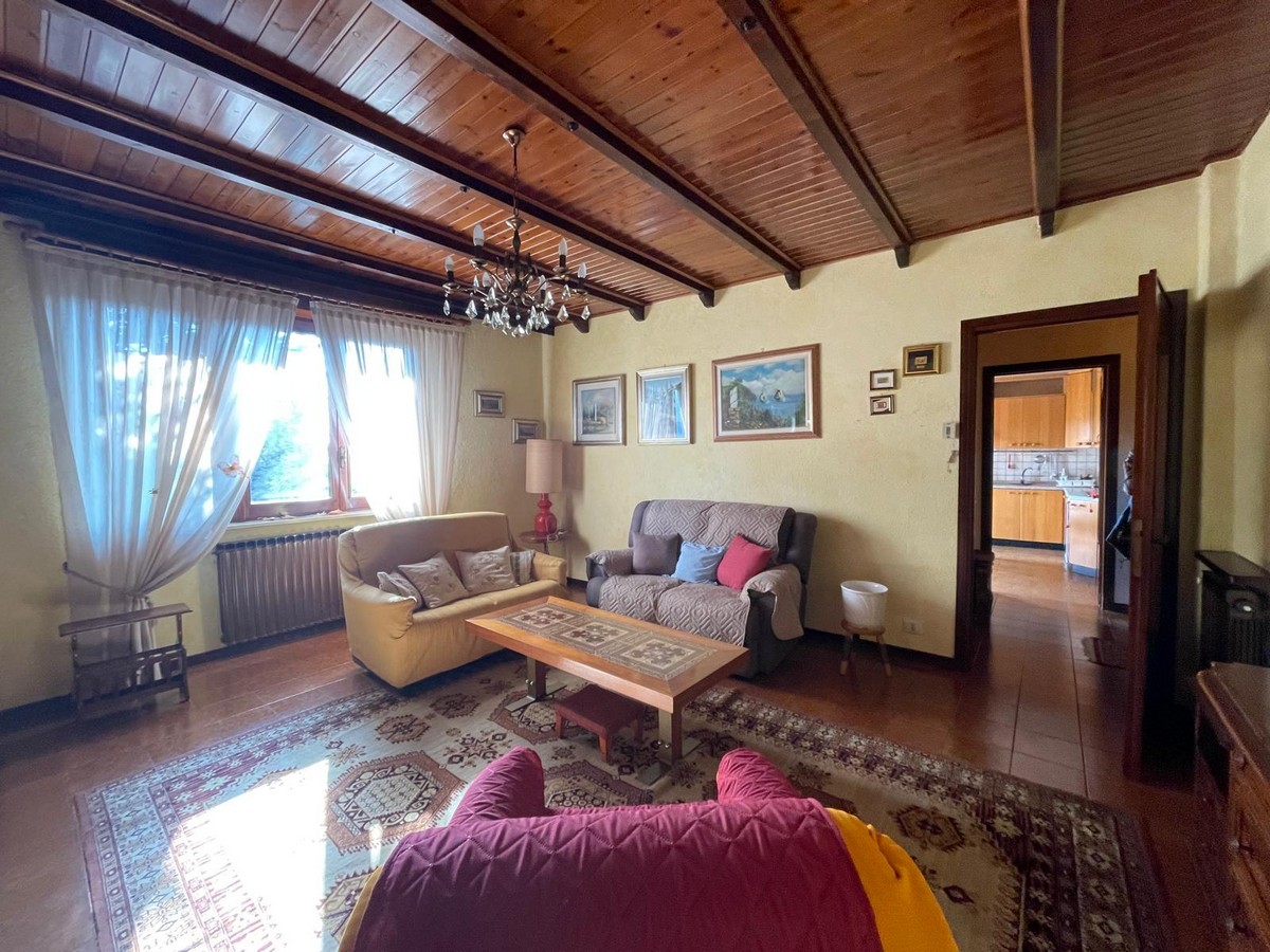 WhatsApp Image 2025-10-22 at 12.18.35 (7)