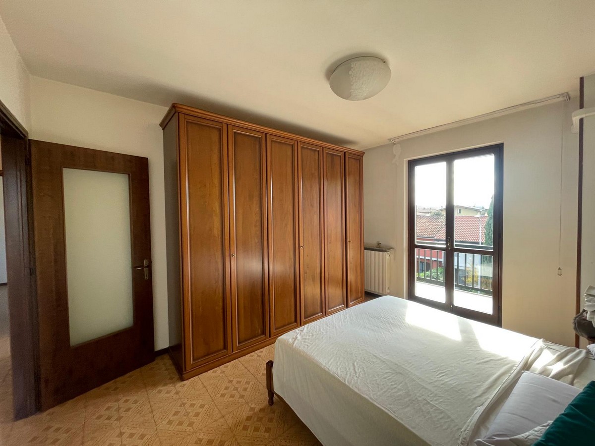 WhatsApp Image 2025-10-27 at 12.42.36 (1)