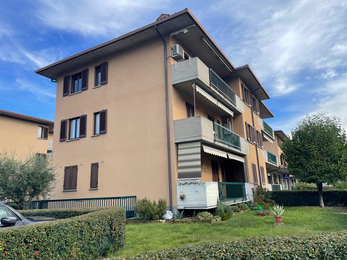 WhatsApp Image 2025-10-27 at 12.42.38 (2)