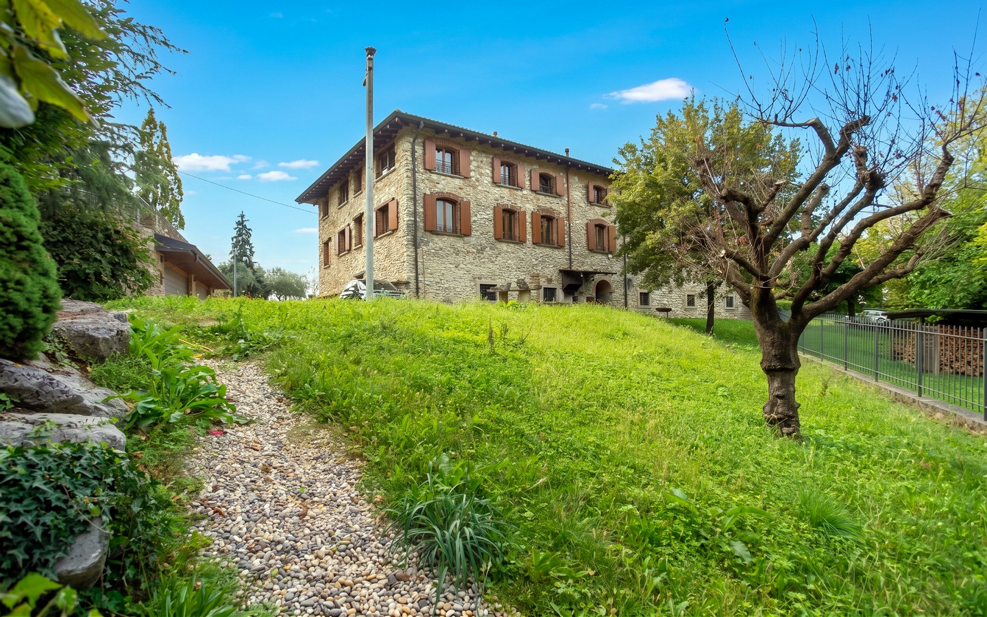 CASTELLO-59